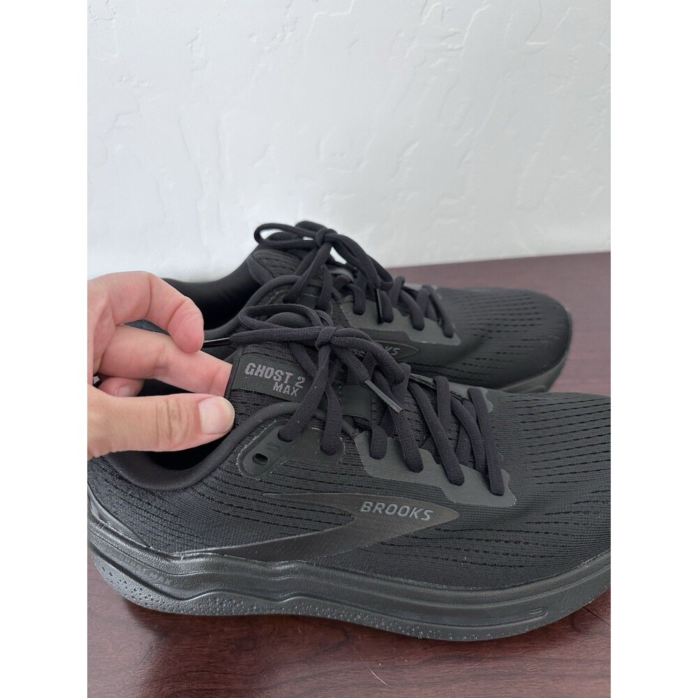 8.5B MediumBrooks Ghost Max 2 Women’s 8 Black Running Walking Cushioned Sneakers - Picture 2 of 14